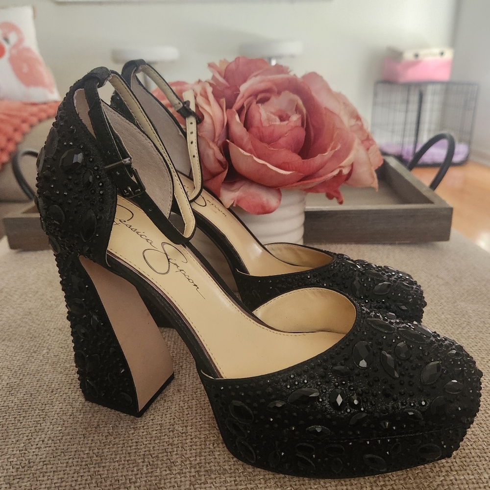 Jessica Simpson Dreama Platform Pump